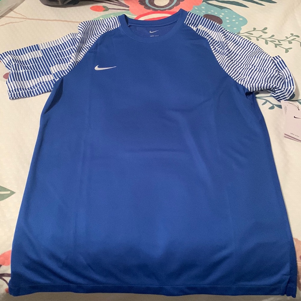 Nike dri-fit shirt